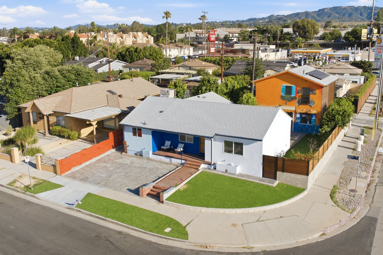 17660 Martha ST