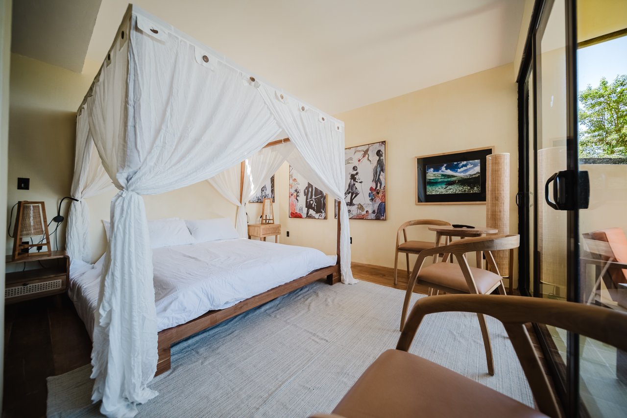 Casa Java – Newly Built Luxury Jungle Estate Near Playa La Vaca