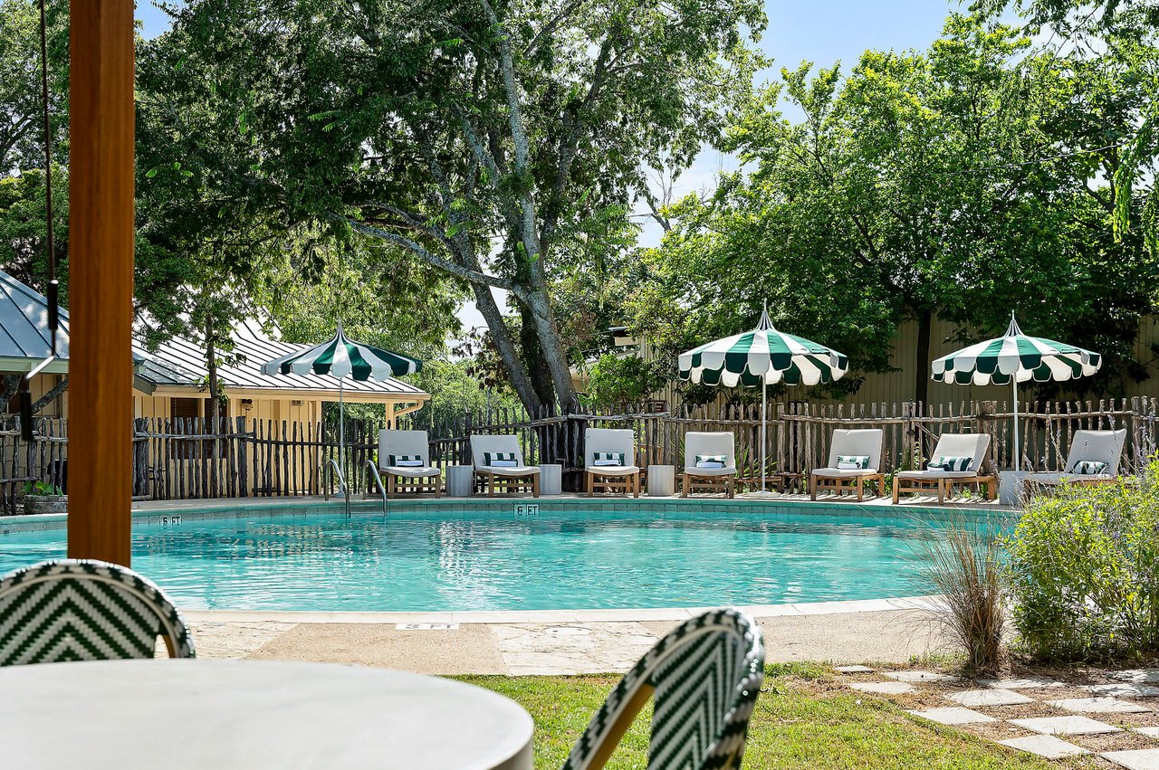 THE MEYER HOTEL