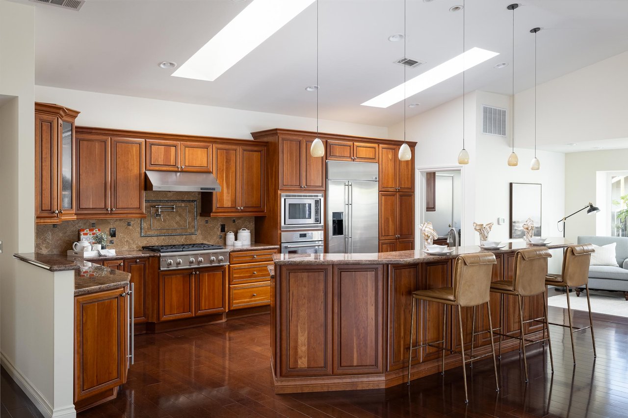 17205 Vendor Pl