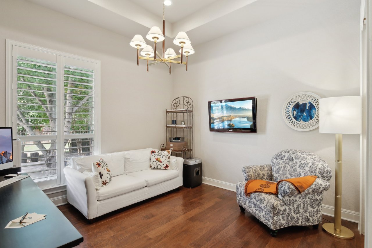 212 Arendes Dr