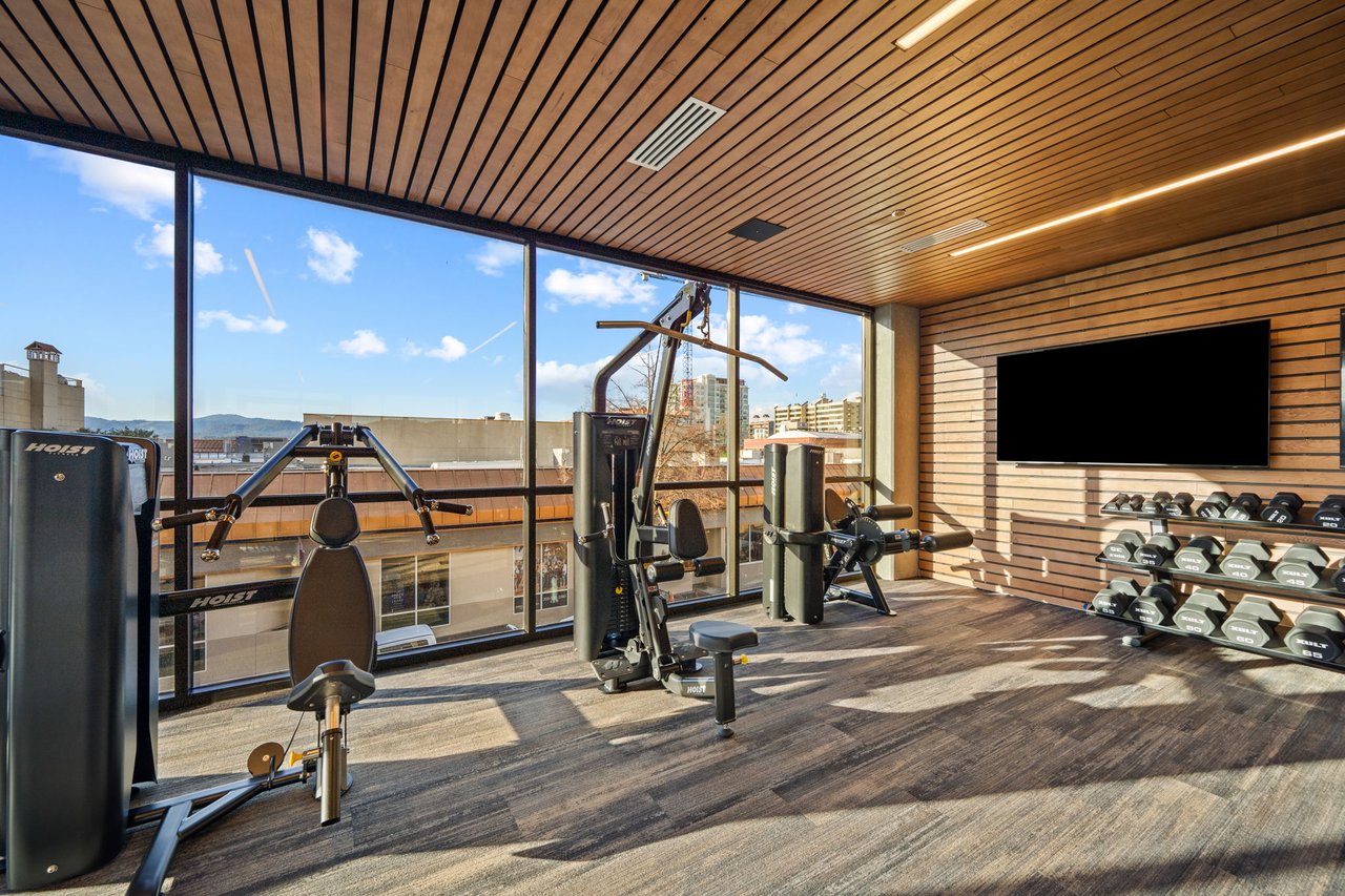 THE THOMAS GEORGE | DOWNTOWN COEUR D' ALENE