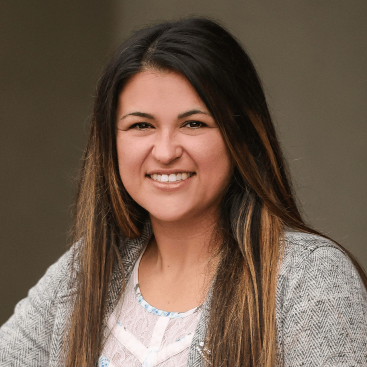 DiAnna Bernal Wauwatosa, WI Real Estate Agent Headshot