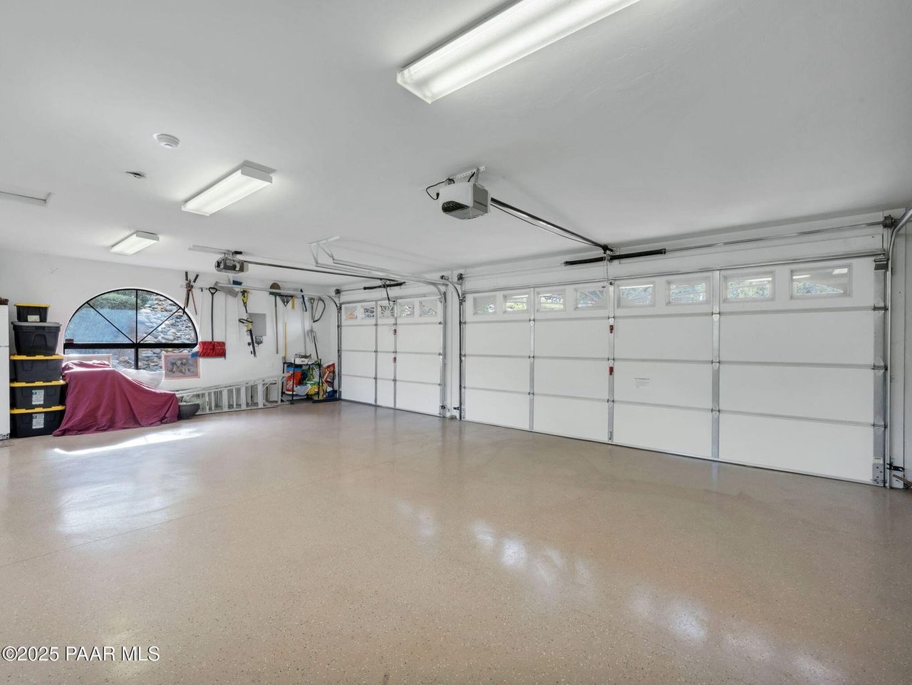 3160 Rainbow Ridge Dr