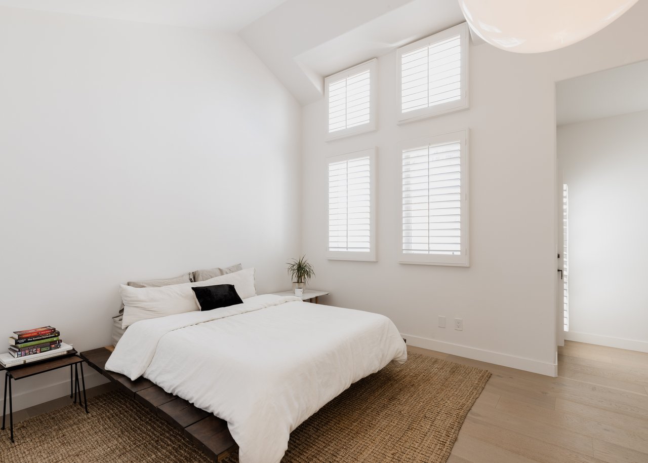 6435 Zumirez Dr Unit: 8, Malibu