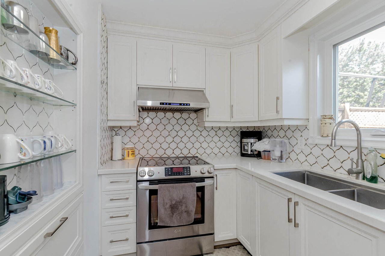 11 Glenmore Crescent