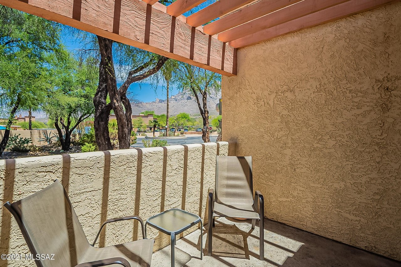 217 E Horizon Cir