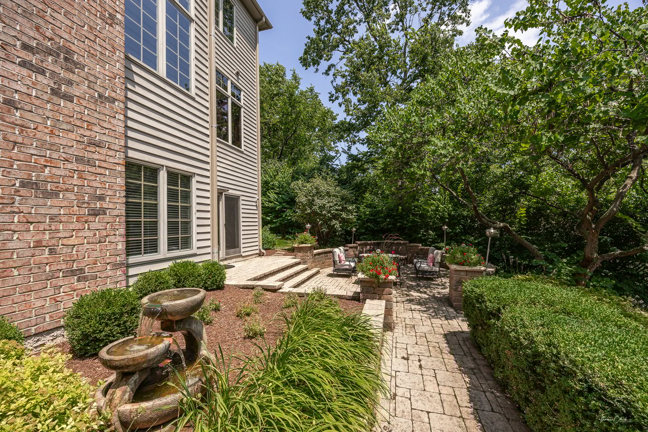 Luxury Home in Lisle