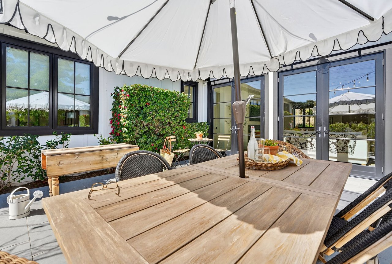 5217 E CALLE REDONDA