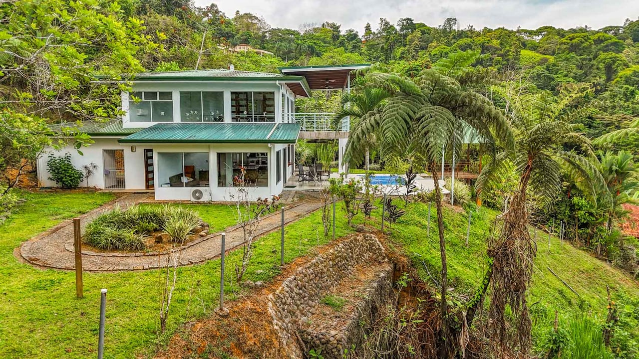 3-Bed Ocean View Home Near Ojochal, Costa Rica | 2.75 Acre Jungle Property