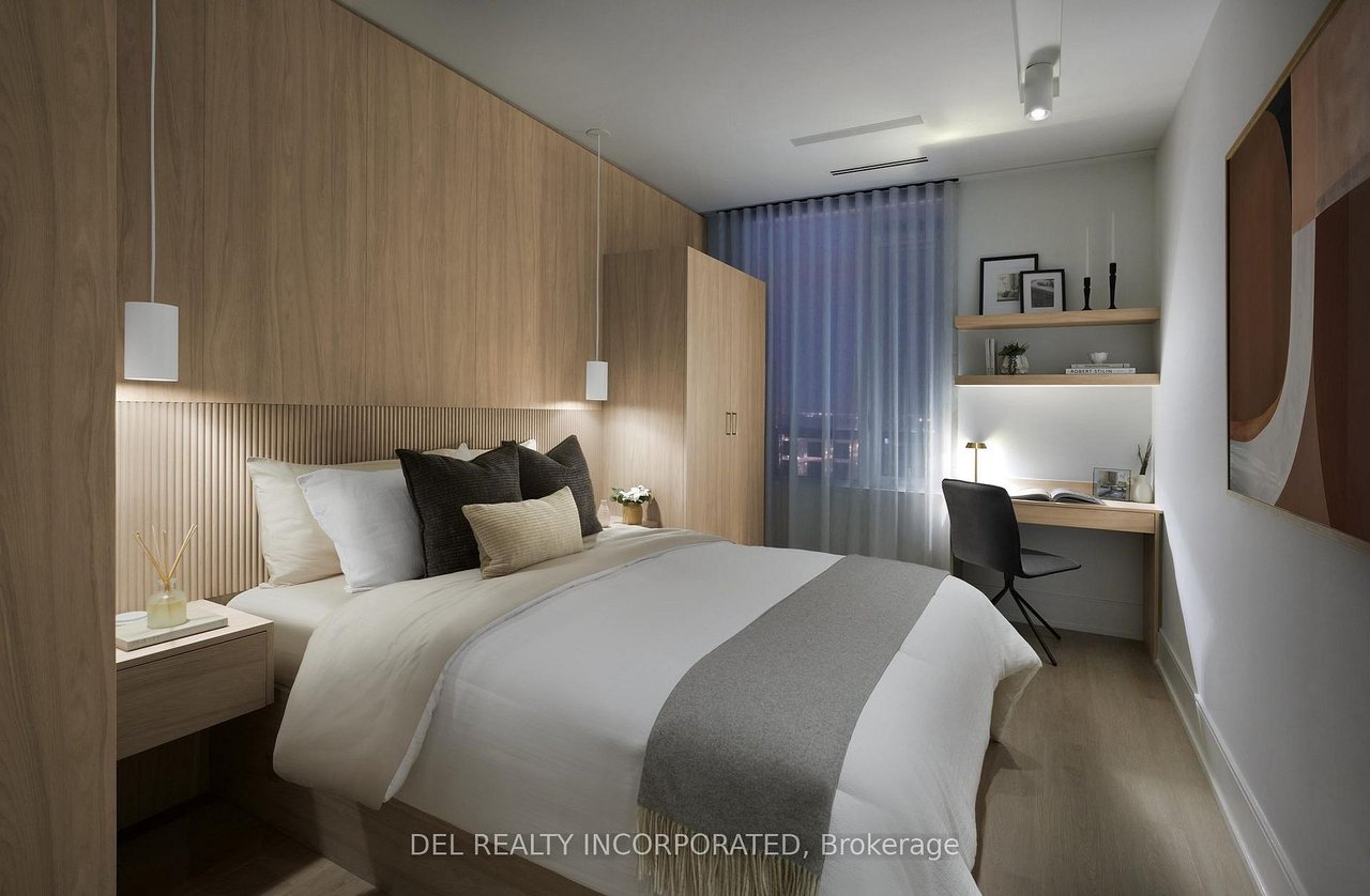 KING WEST'S PREMIER LUXURY COMMUNITY