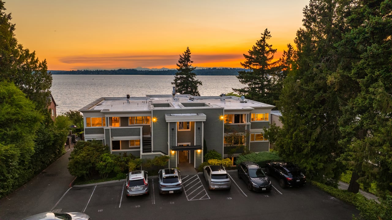 6620 Lake Washington Boulevard NE Unit: 101