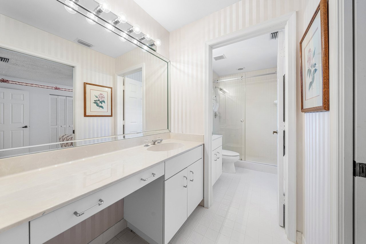 16815 Knightsbridge Lane 