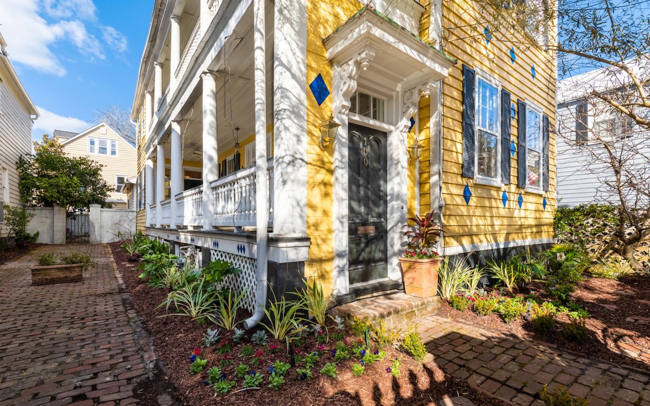 For Sale – Homes On Queen Street