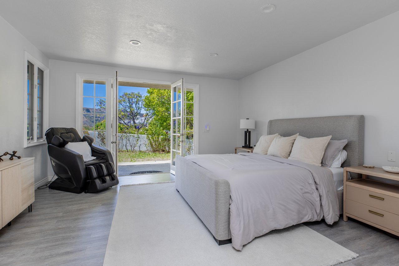 2254 The Terrace - Brentwood, Los Angeles