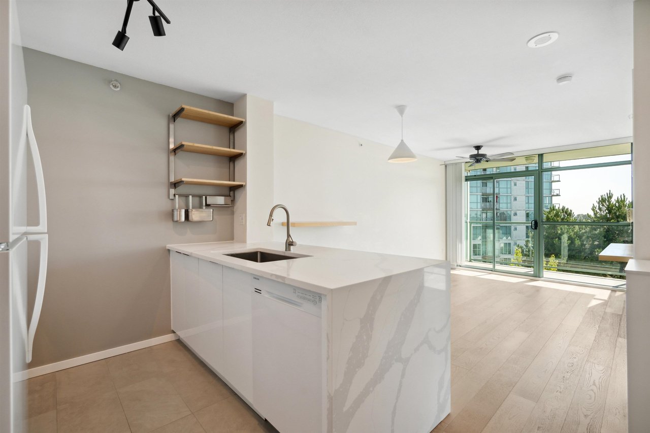 2733 Chandlery Pl, #703