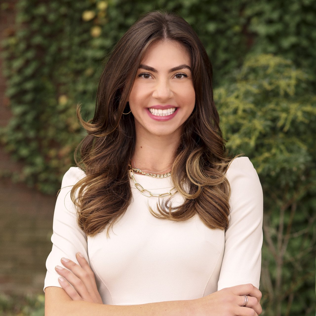 Michelle Lent Manhasset, NY Real Estate Agent Headshot 