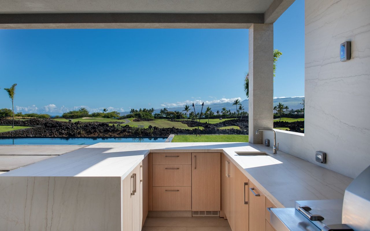 68-1021 KE KAILANI DR