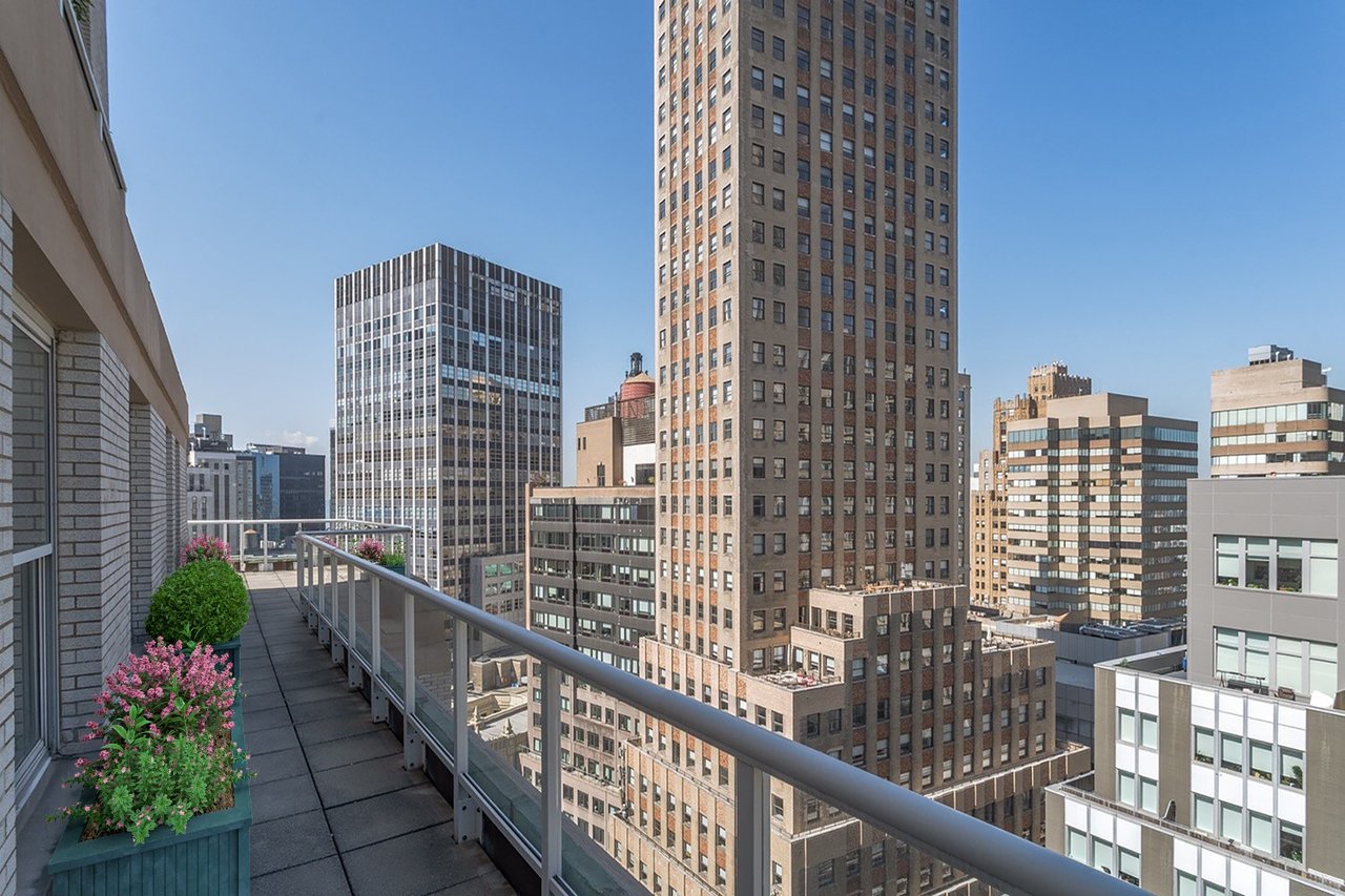 15 Broad St, #2920