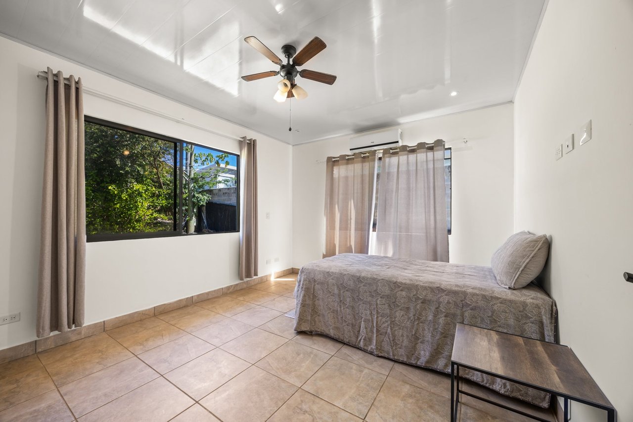Coastal Tropical Walkable Home, Tamarindo, Guanacaste