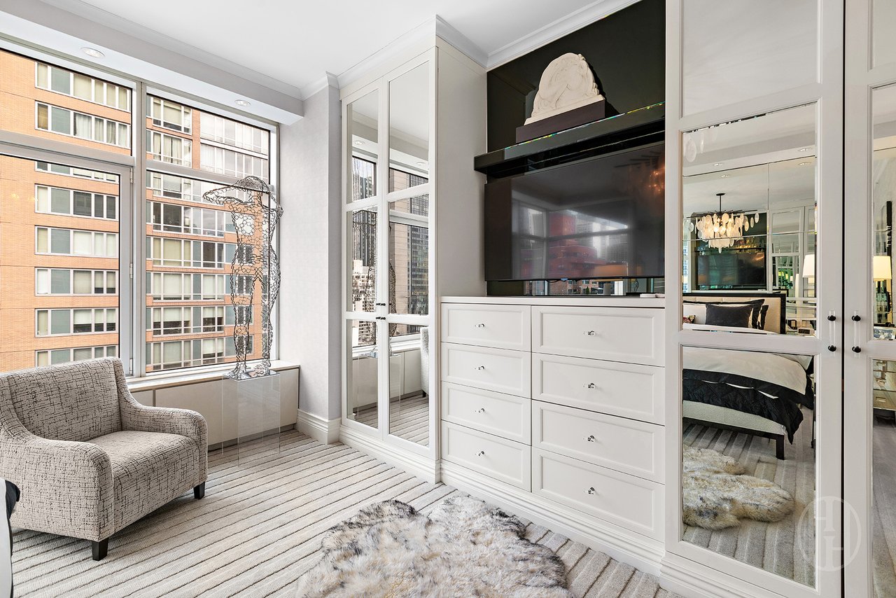 310 East 53rd Street #16C