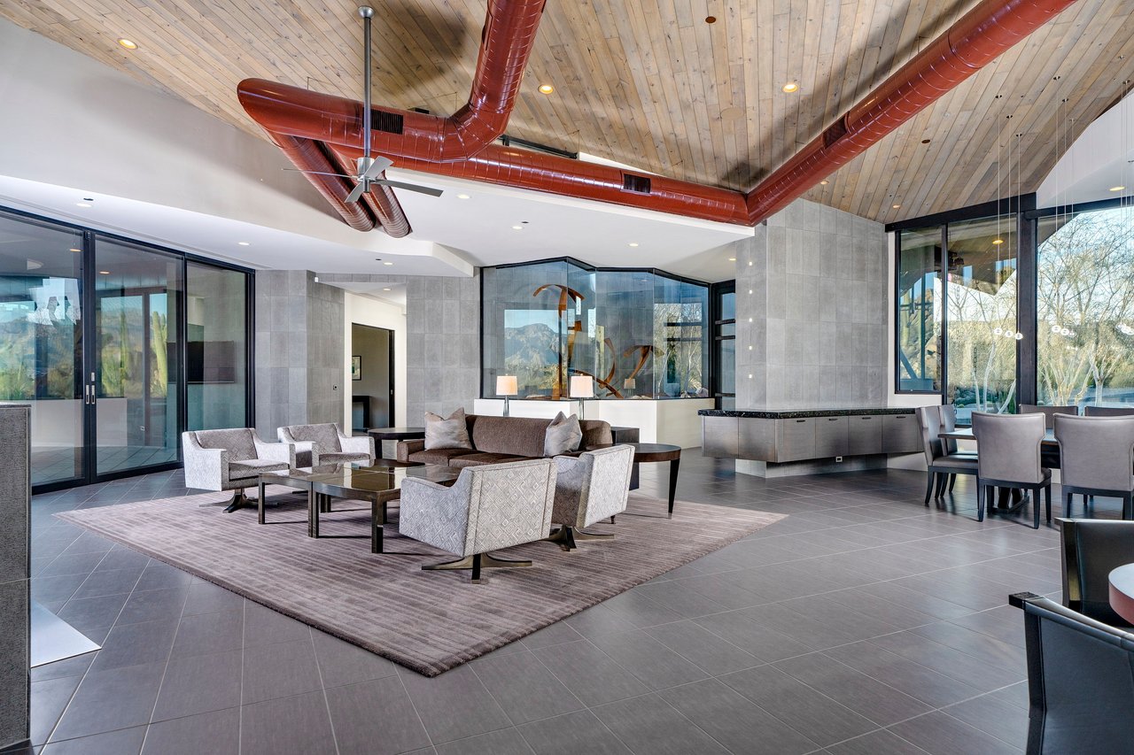 1470 W Tortolita Mountain Circle