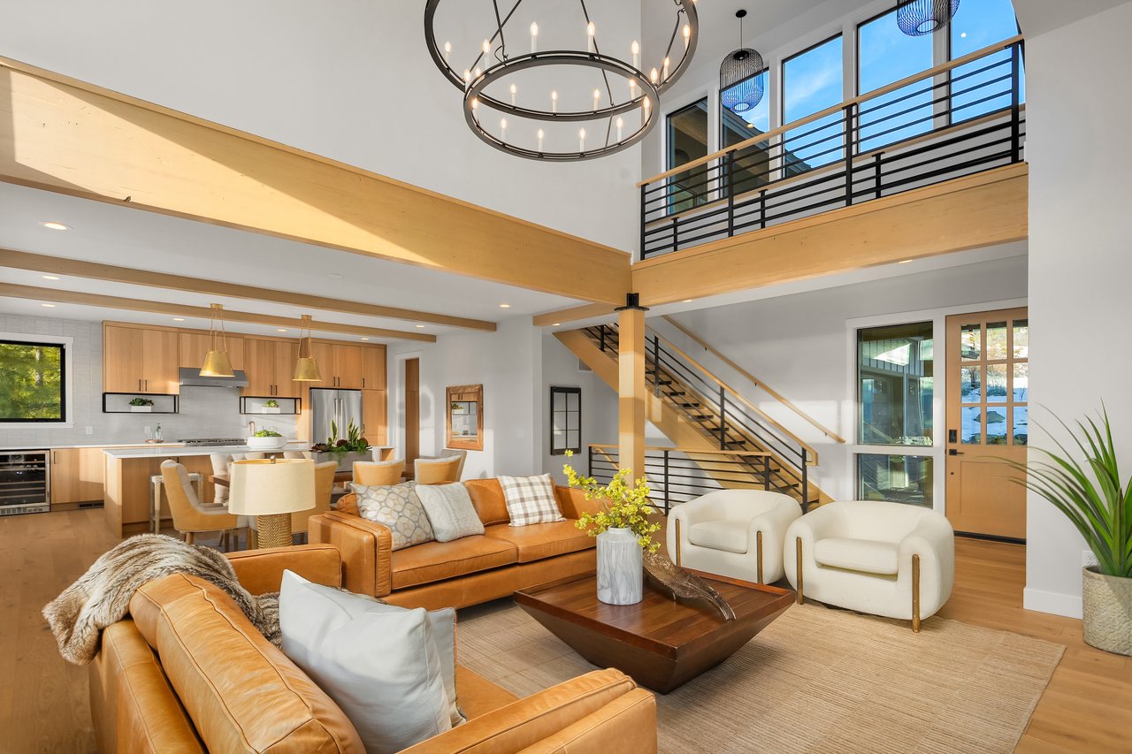 2241 Forest Ridge Drive