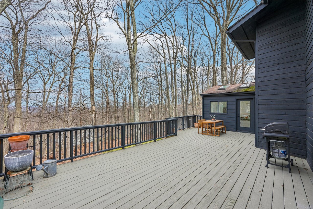 Cornwall Contemporary Wooded Retreat