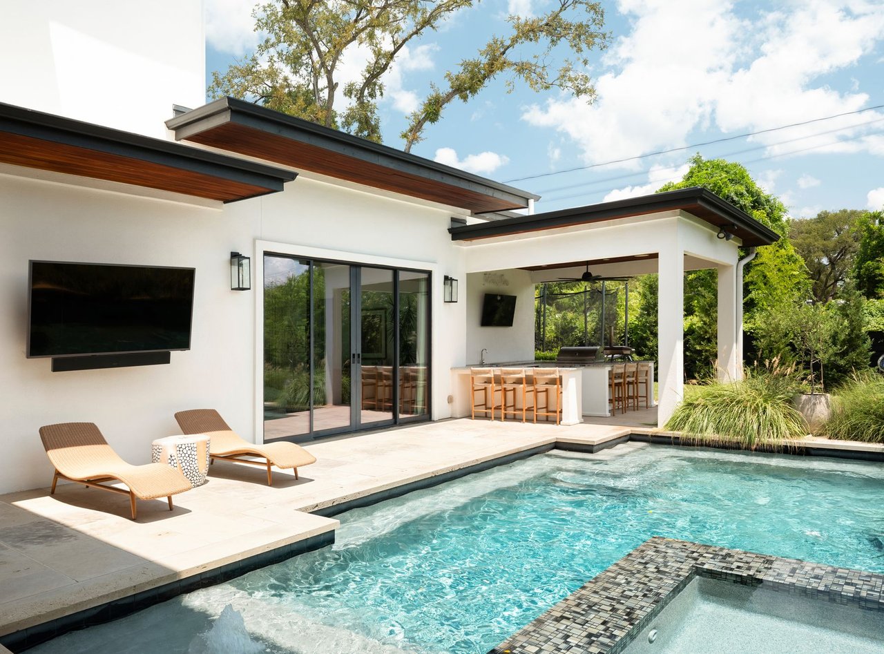 Modern Warmth in the Heart of Tarrytown