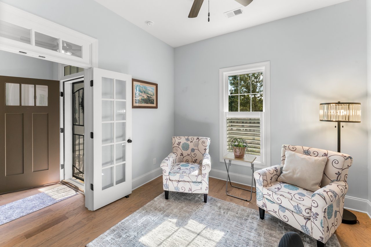 	 10 Golf Drive Pooler, GA 31322