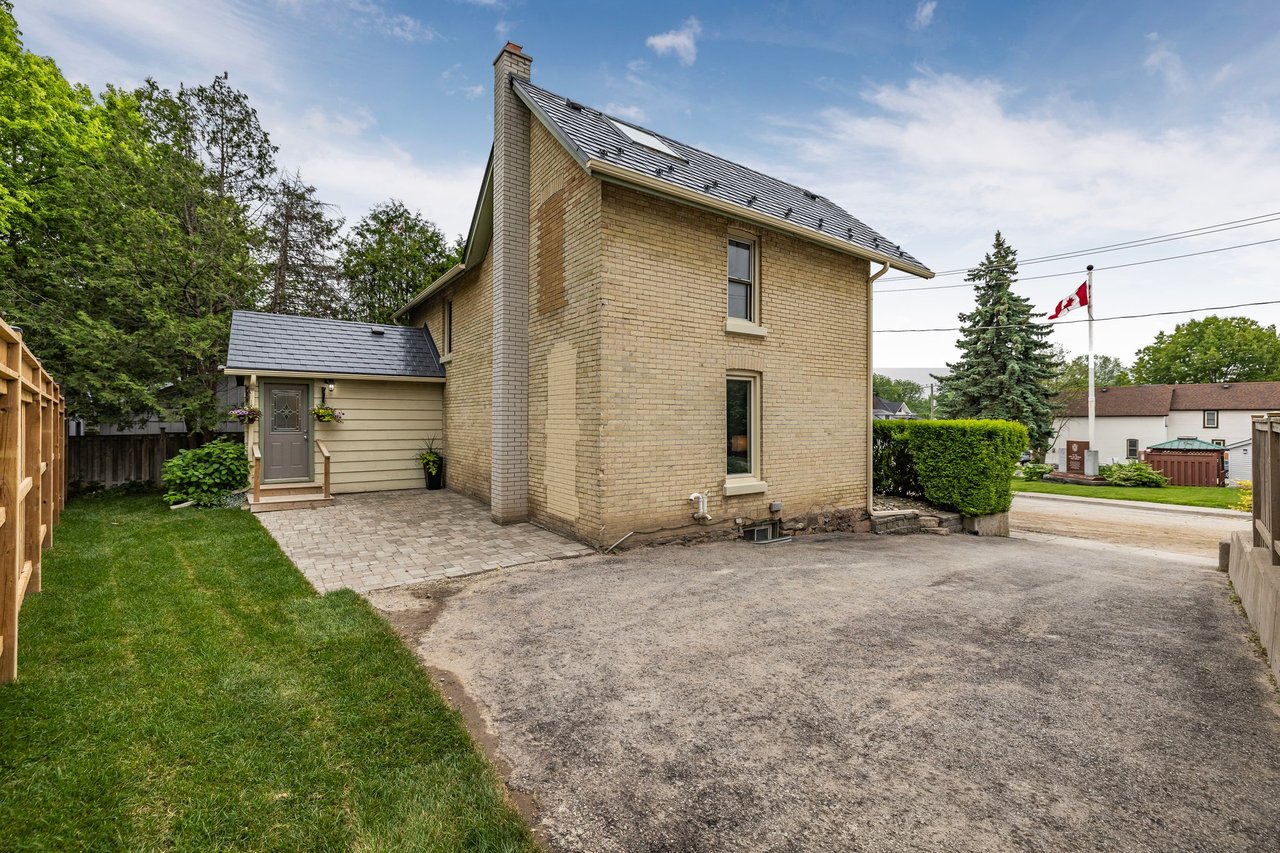 411 Millard Ave, Newmarket