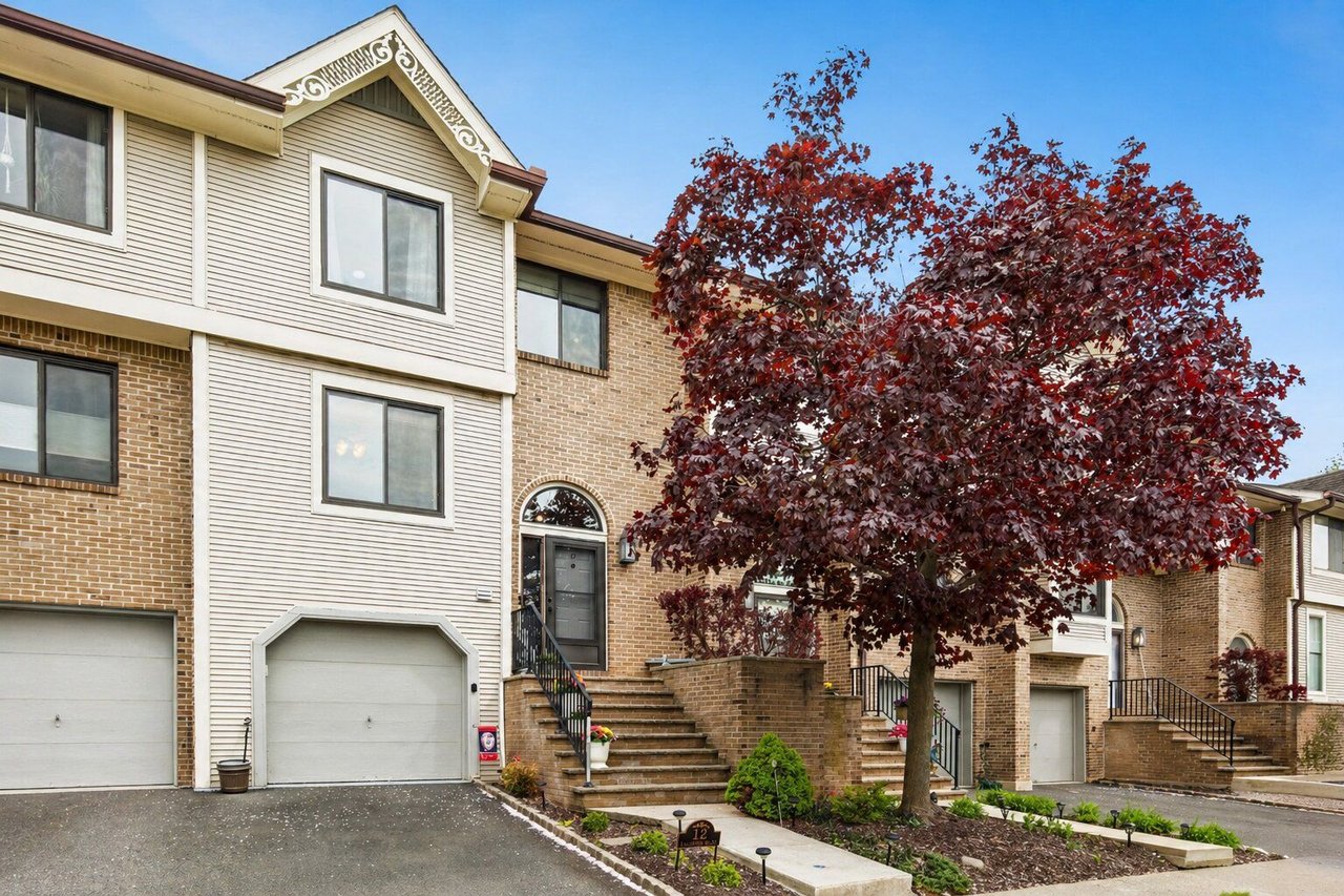 12 Louisburg Square