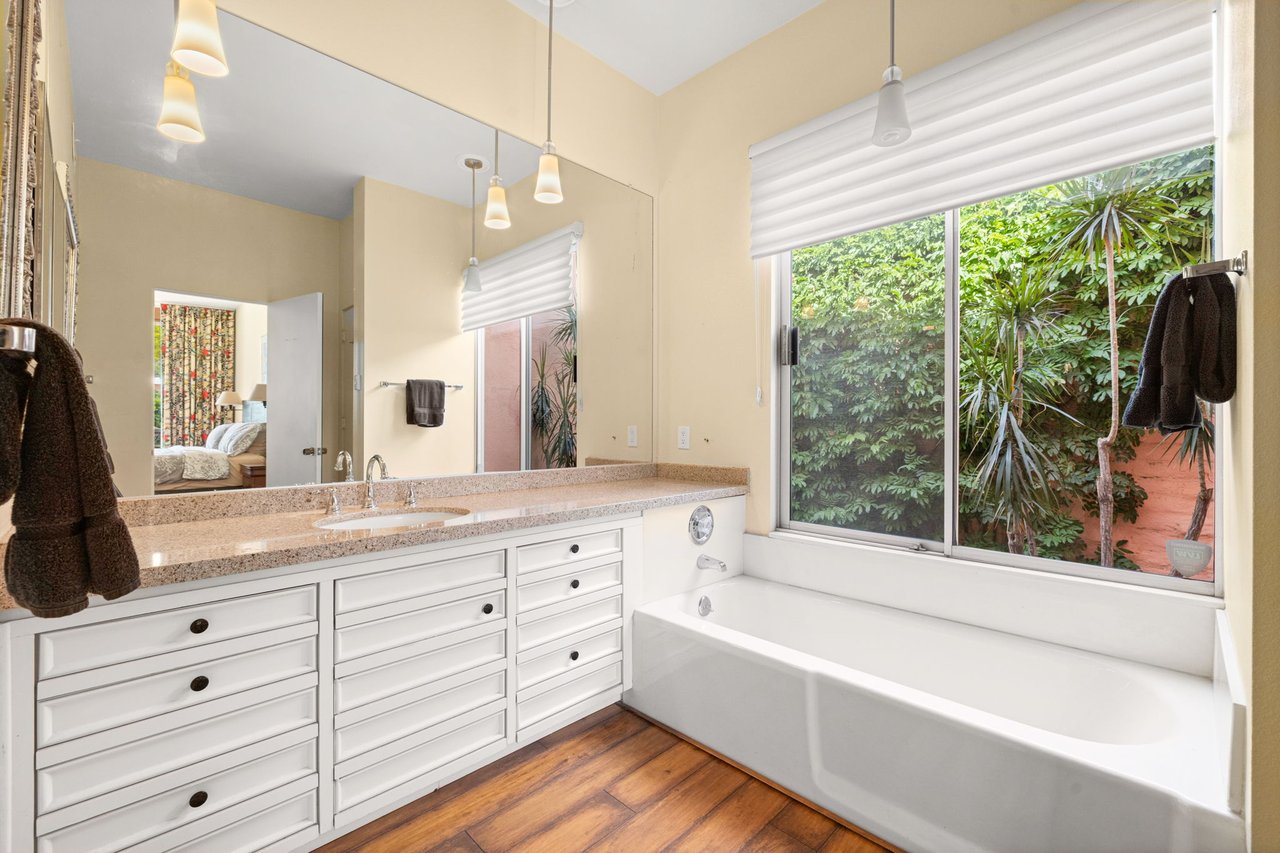 47115 El Menara Circle, Palm Desert