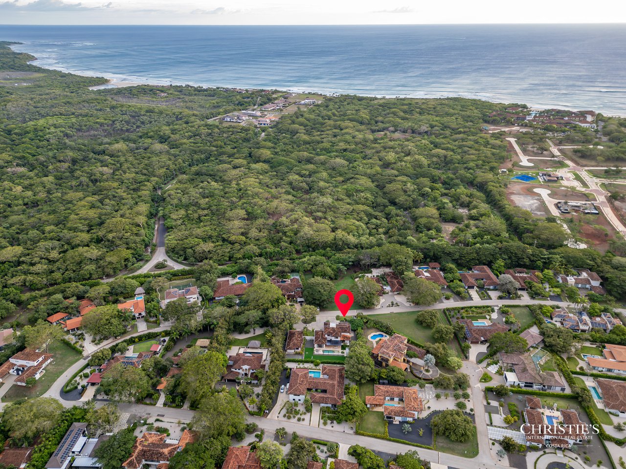 Casa Jade | Contemporary Resort Living in Hacienda Pinilla 