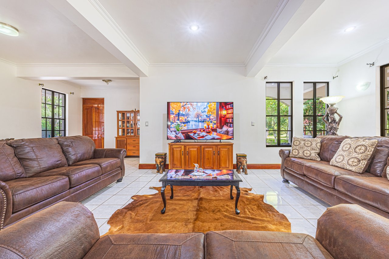Private Tropical Estate with Pool & Fruit Gardens In San Isidro