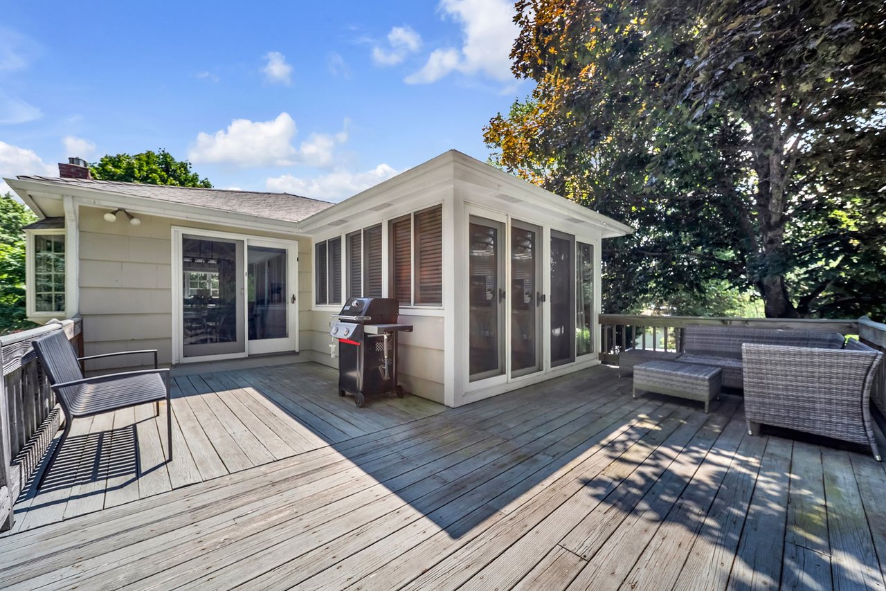 32 Briarwood Road