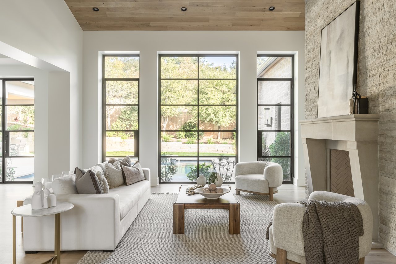  ROLLINGWOOD CONTEMPORARY
