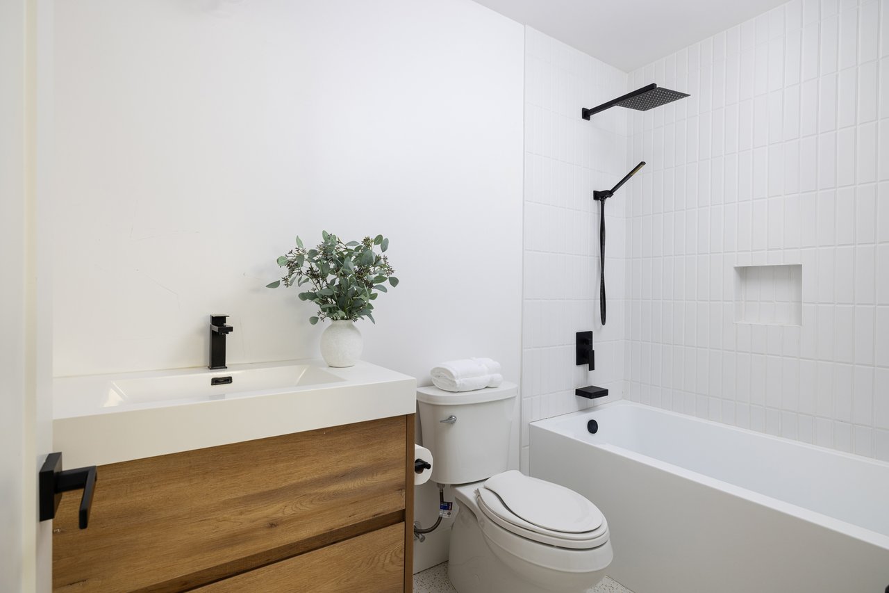 1230 Crystal Cove Way