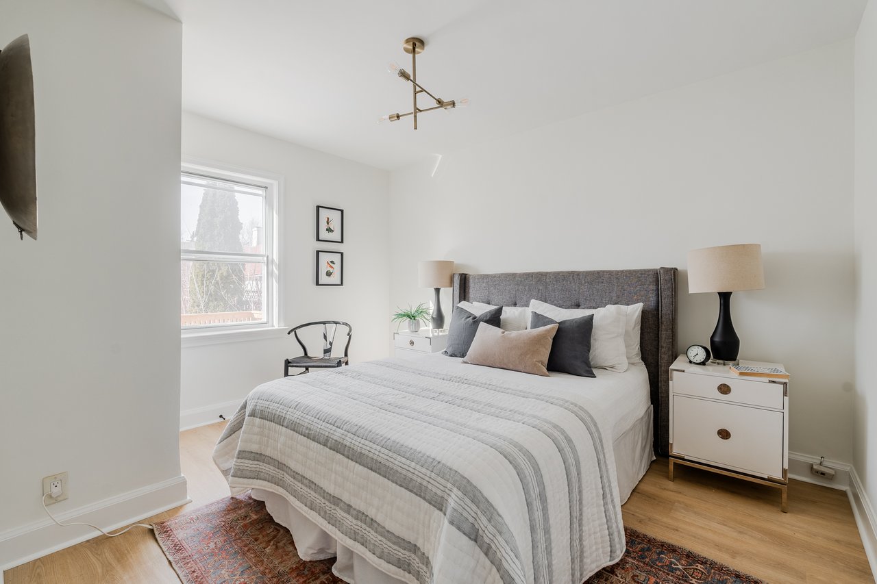 6 Evandale Rd