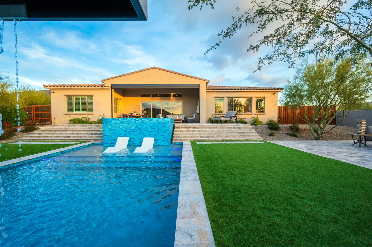 35584 N ROLLING CREEK Drive