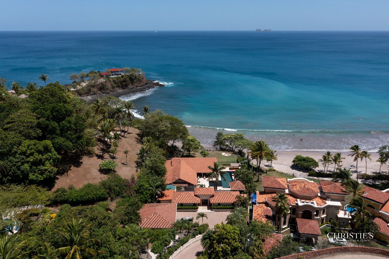 Casa Playa Bonita | Beachfront Luxury Estate in Playa Flamingo