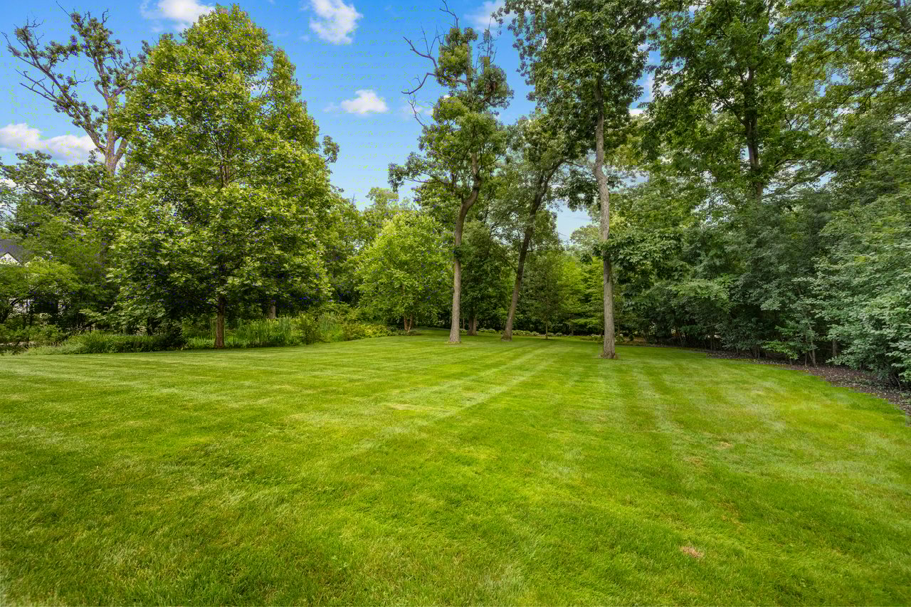 569 Briar Ln