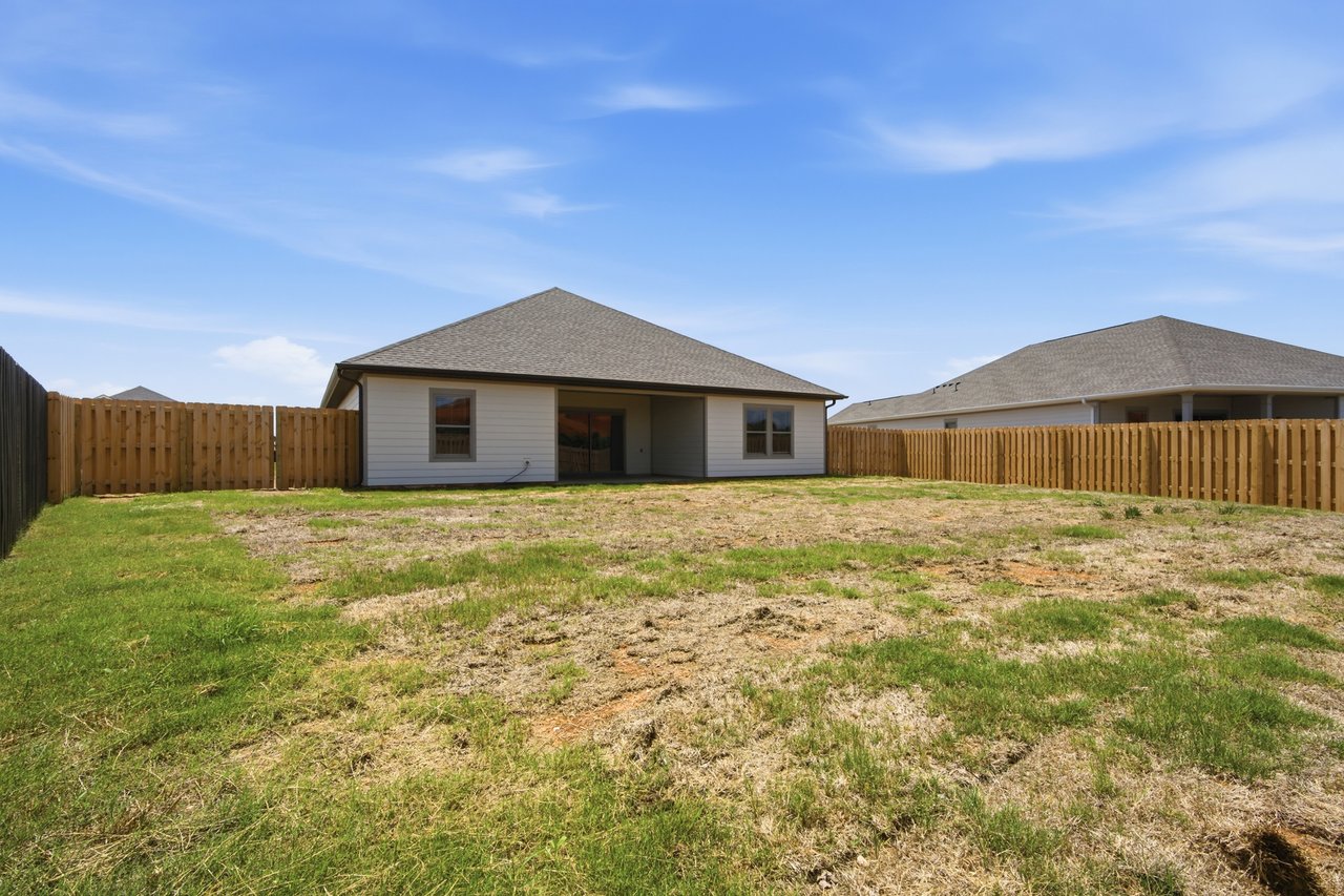 Peaceful Nature Views & Resort-Style Amenities