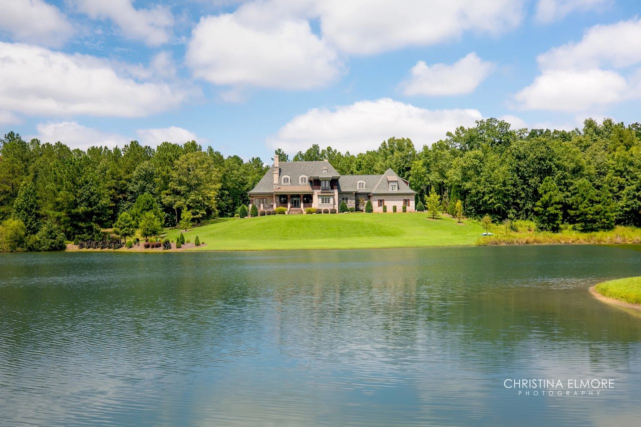 97 Southshore Court, Bonaire, GA 31005