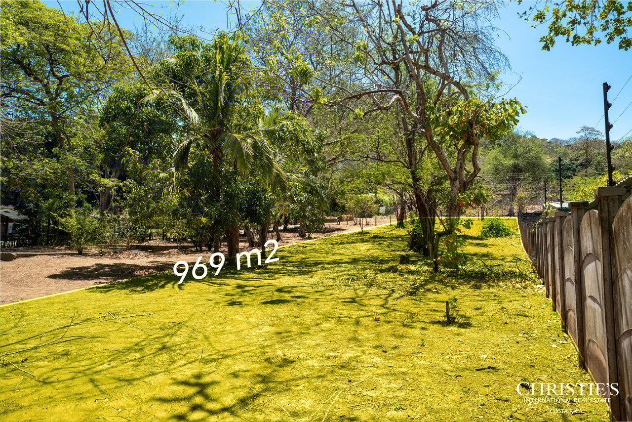 Prime Oceanfront Lot for Sale