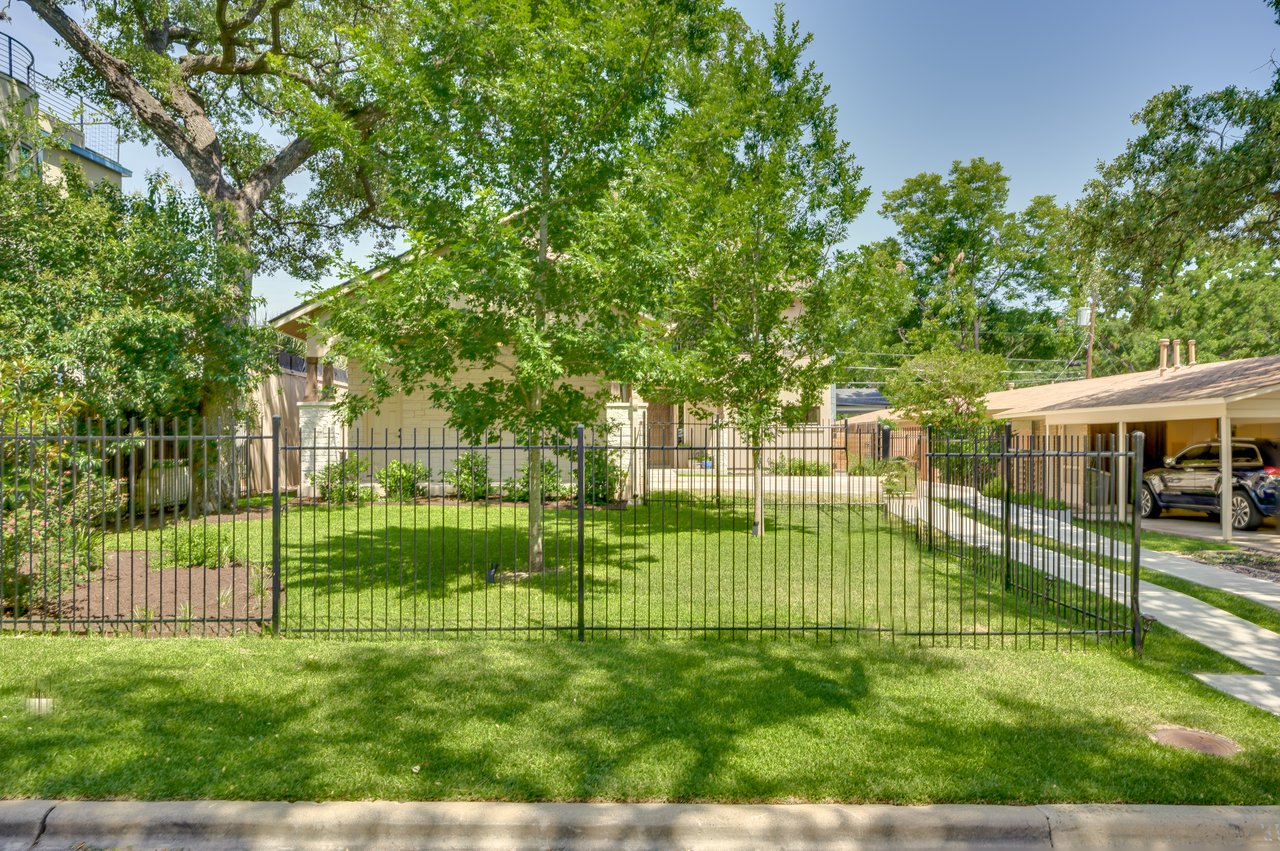 3907 Bailey Ln