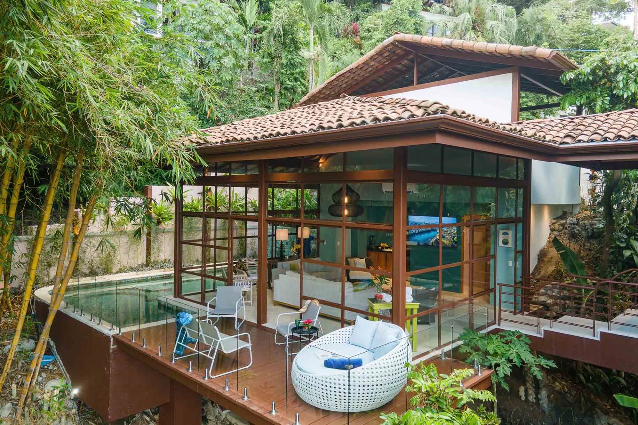 Casa Vista Azul