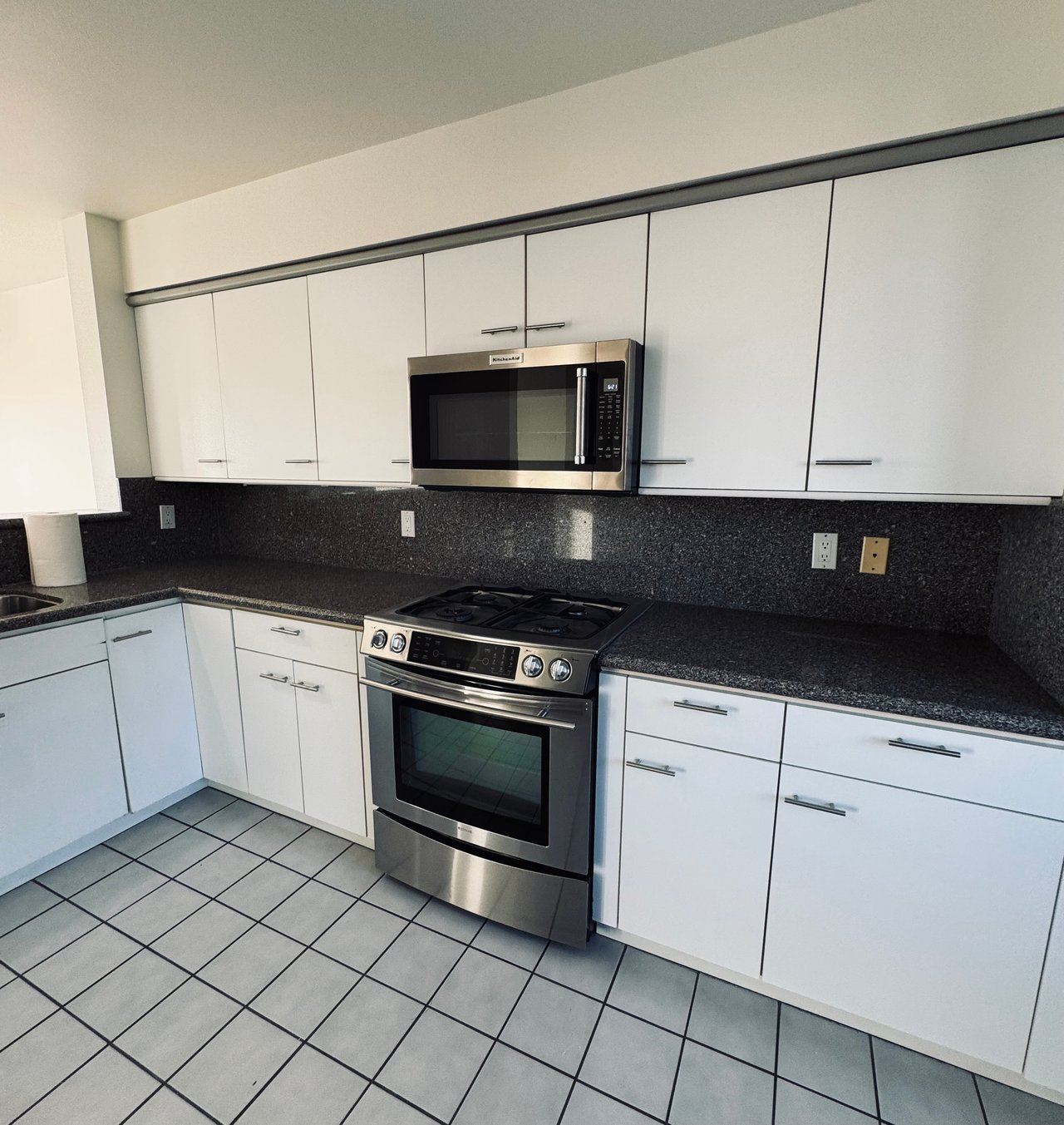 Carpinteria Townhouse with ocean & marsh views