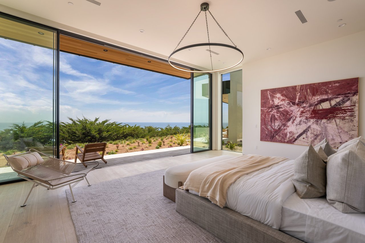 Ellice Street, Malibu