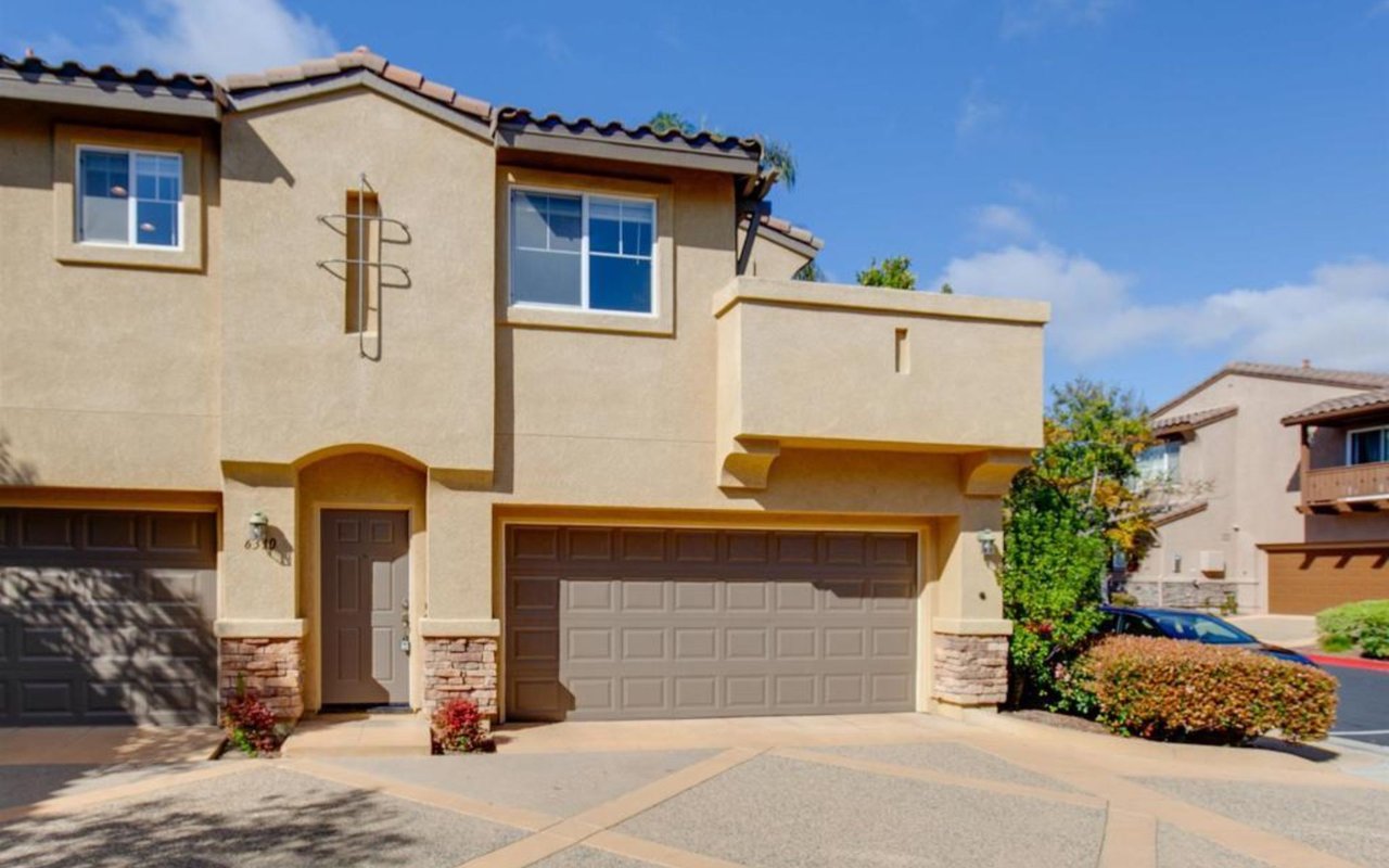 6390 Alexandri Cir